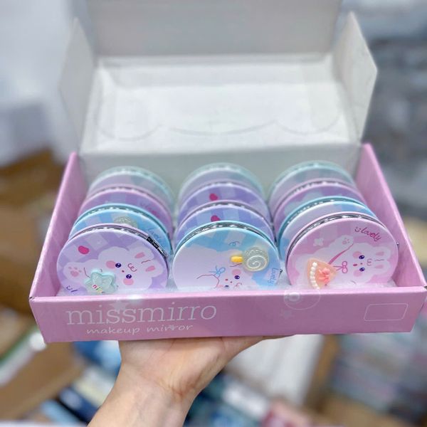 Gương khô 2 mặt charm nhựa