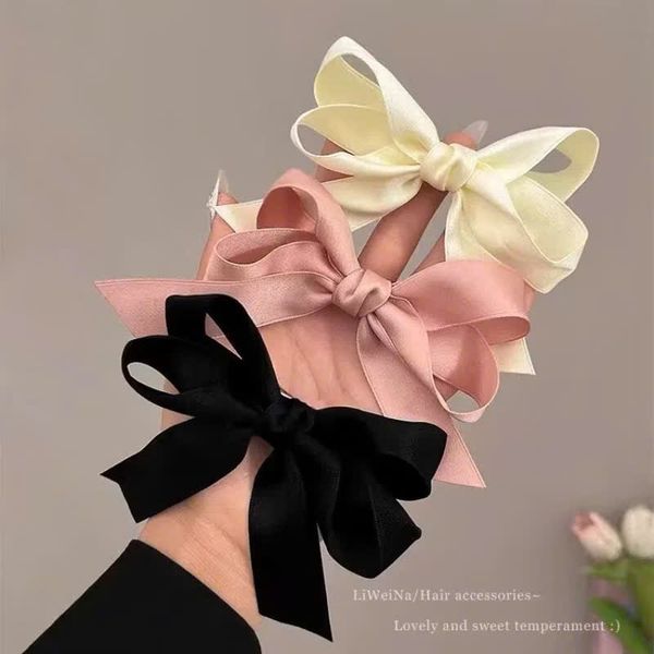 1 chiếc Kẹp nơ lụa saltin 3 màu