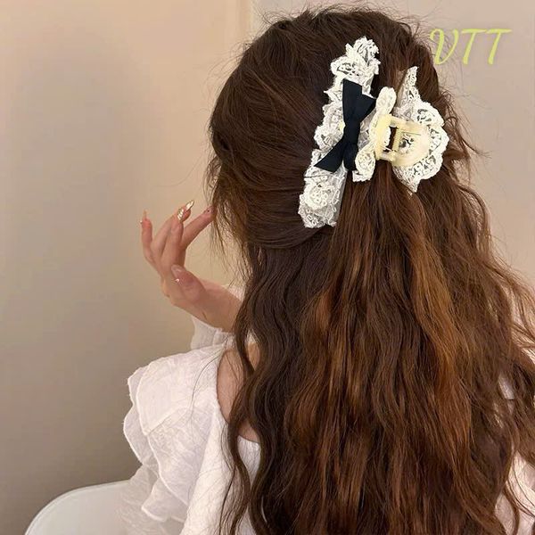 Cào ren đính nơ xinh