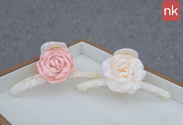 Cào hoa hồng vải