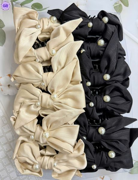 Cào lụa thắt nơ đính ngọc trai 13cm