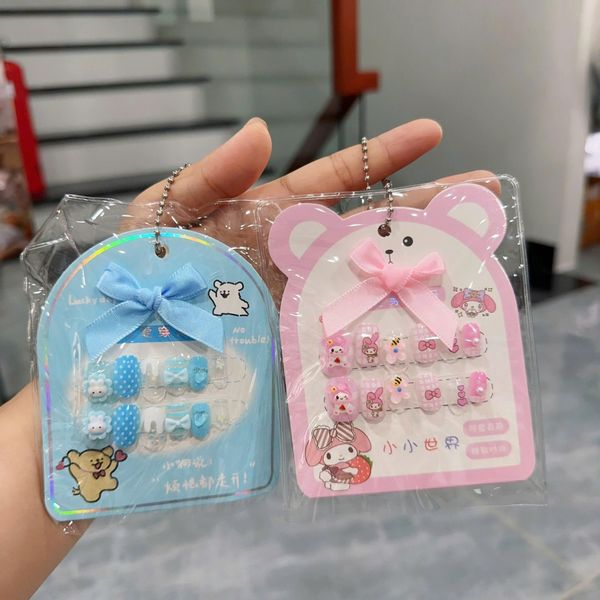 Móng giả trẻ em có charm mẫu dây nơ