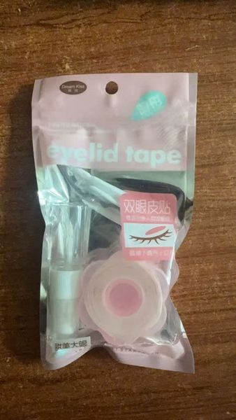 Dream Kiss Miếng Dán Kích Mí Lưới Cuộn Không Cần Keo Kèm Bình Xị