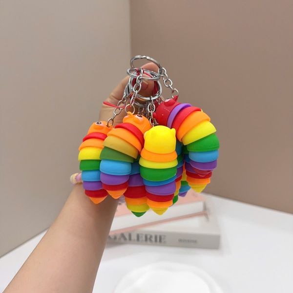 Móc khoá sâu 7 màu