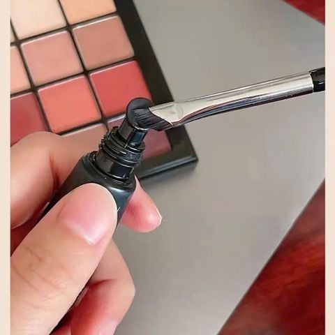 Cọ Kẻ Mắt Cọ Eyeliner CTD11