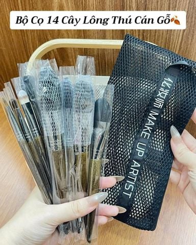 Bộ Cọ Trang Điểm 14 Cây LÔNG THÚ Cán Gỗ Kèm Túi Lưới (Loại 1)