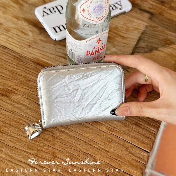 Ví simple Khóa kéo trái tim bạc