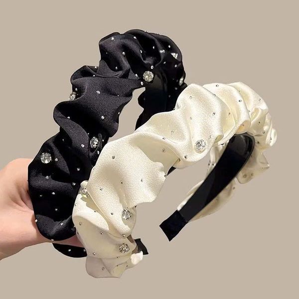 Bờm nhún đá 3 màu đen, trắng, cafe