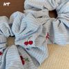 Scrunchies kẻ xanh cherry