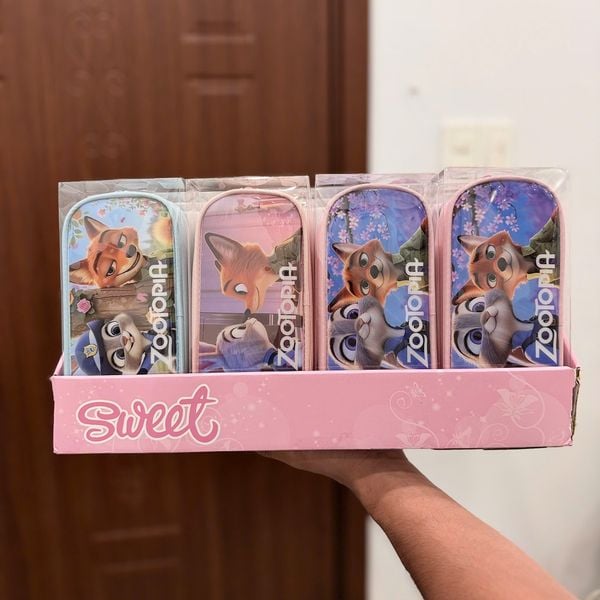 Hộp đựng bút Zootopia 2 ngăn