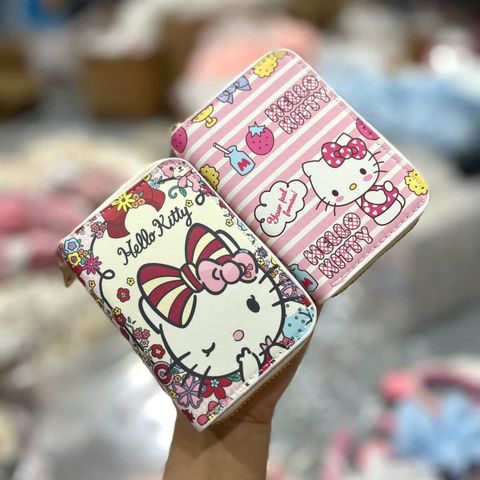 Ví ngắn 8 ngăn kitty