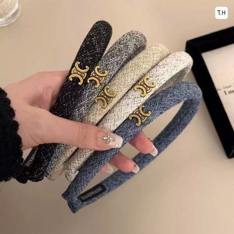 Bờm dạ đính chữ X