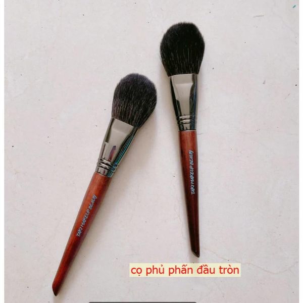 Cọ Taki Phấn Phủ Lông Thú L04 đầu tròn to