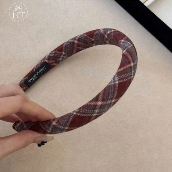 Bờm xốp đỏ sọc caro