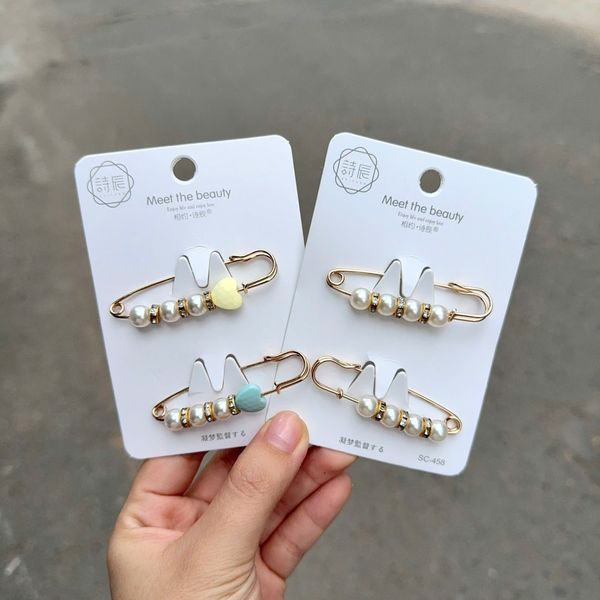 Ghim quần áo vỉ 2c