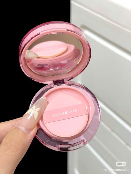 Má Hồng Cushion Dạng Kem Hiệu Ứng Căng Bóng Tự Nhiên Moon Eyes Emotional Explorer Air 4.5g