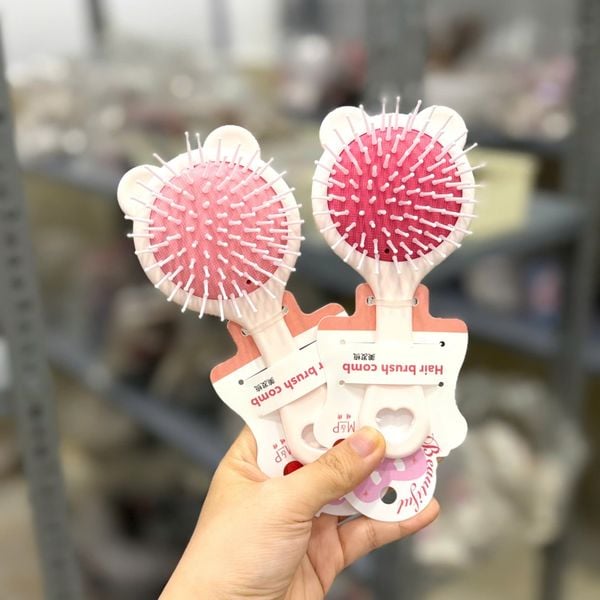 Gương lược tai gấu hồng