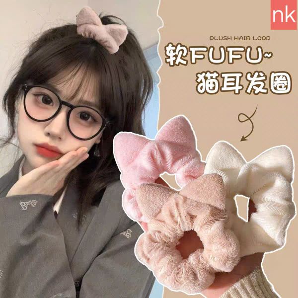 Scrunchies nhung trơn tai mèo