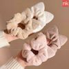 Scrunchies nhung trơn tai mèo