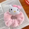 Scrunchies nhung hồng đầu kitty trắng