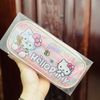 Túi bút kim tuyến Kitty có hộp