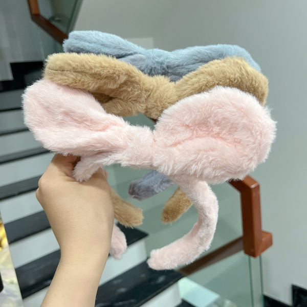 Cài tóc nơ vặn