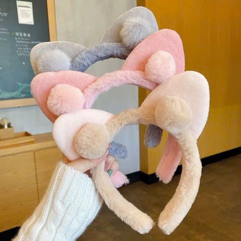 Cài mèo cục bông