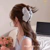 Cào tam giác sọc xanh tim đỏ