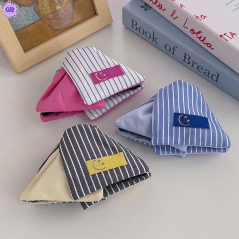 Cào vải tam giác mặt cười