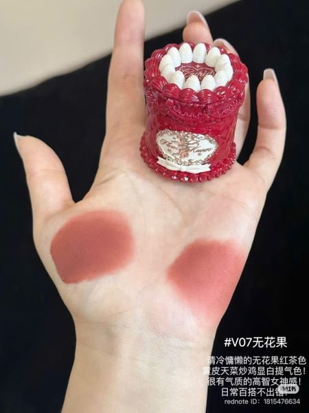 Son bùn mịn Flower Knows Son kem Strawberry Cupid 5ml