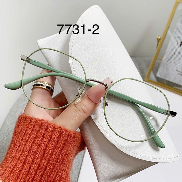 Kính gọng màu 7731
