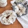 Scrunchies caro nhiều nơ đen trắng