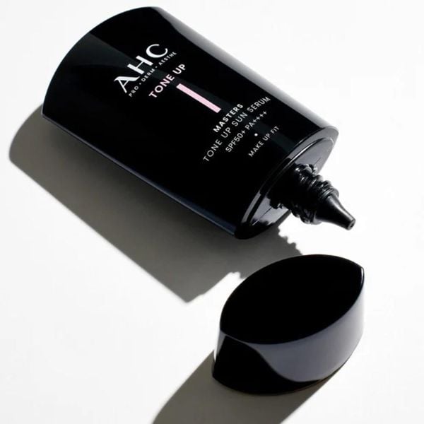 Tinh Chất Chống Nắng Nâng Tone AHC Masters Tone Up Sun Serum SPF 50+ PA++++ 50ml