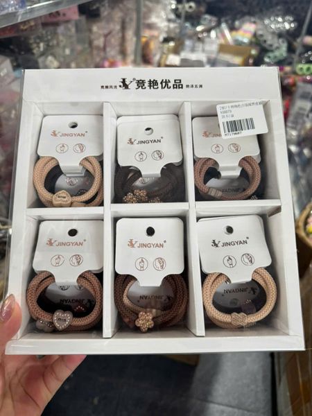 Vỉ Chun đôi charm