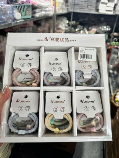 Vỉ Chun đôi charm