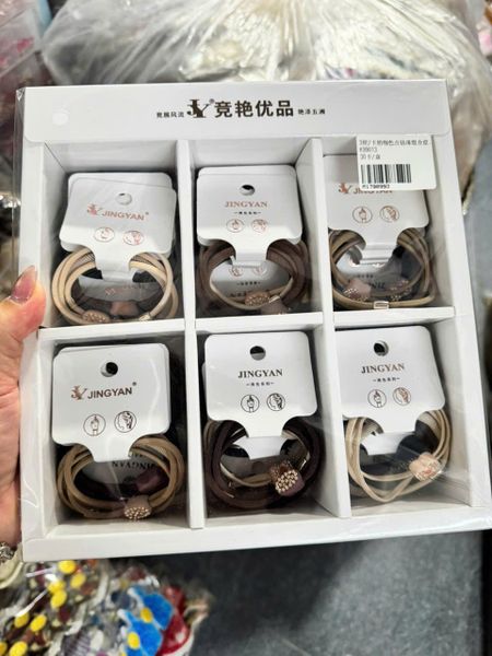 Vỉ Chun đôi charm
