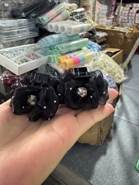 vỉ 2 Nhí bb tua rua chấm mác 6cm