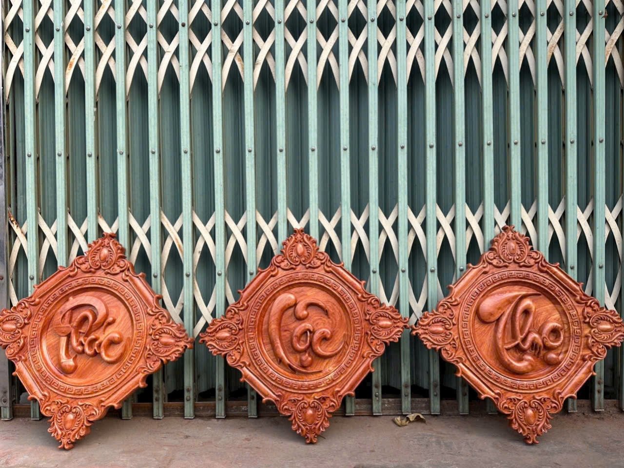 Bộ tranh Phúc Lộc Thọ gỗ hương đá 40x40cm chạm khắc tinh xảo