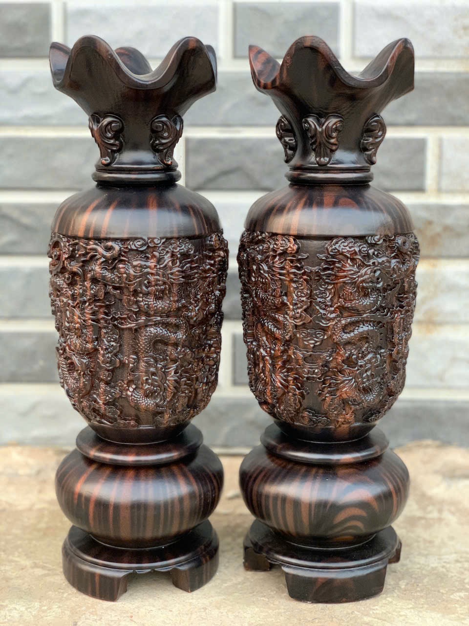 Đôi lục bình cửu long gỗ hương PU giả mun