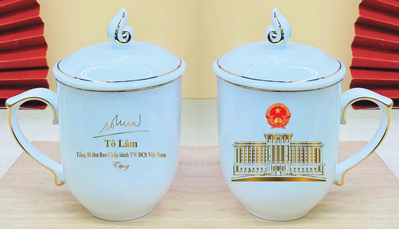 Cốc bưởi chỉ vàng 2 mặt in chữ Tổng Bí Thư Tô Lâm Bát Tràng