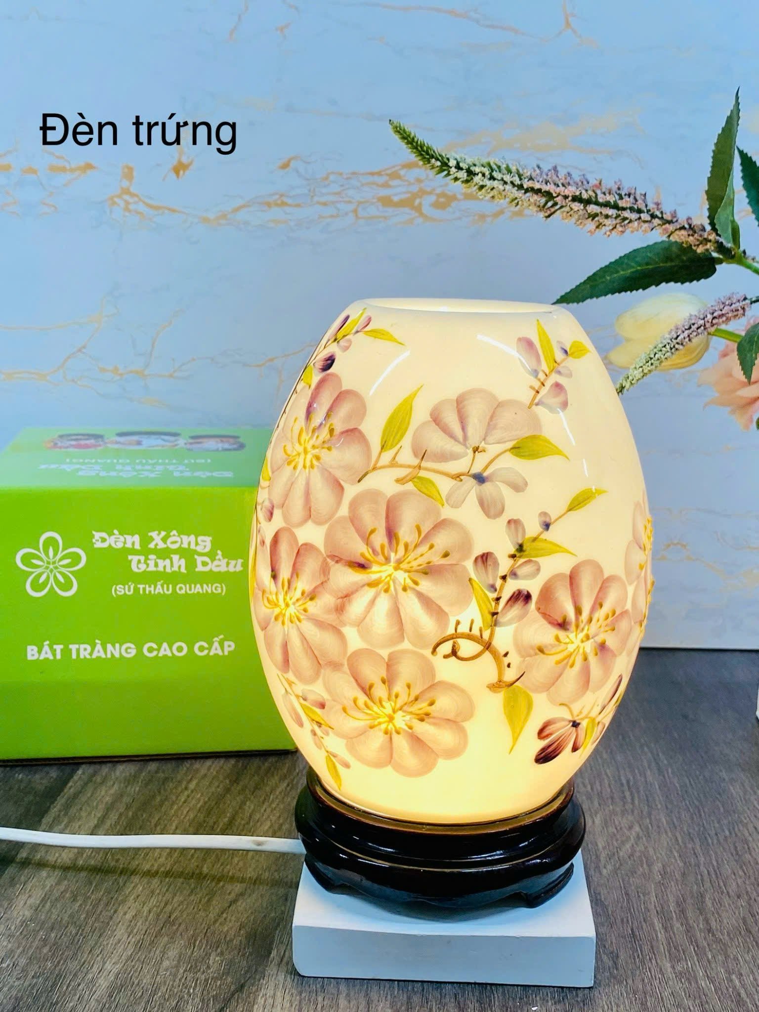 Đèn xông tinh dầu dáng trứng mini Bát Tràng 21cm