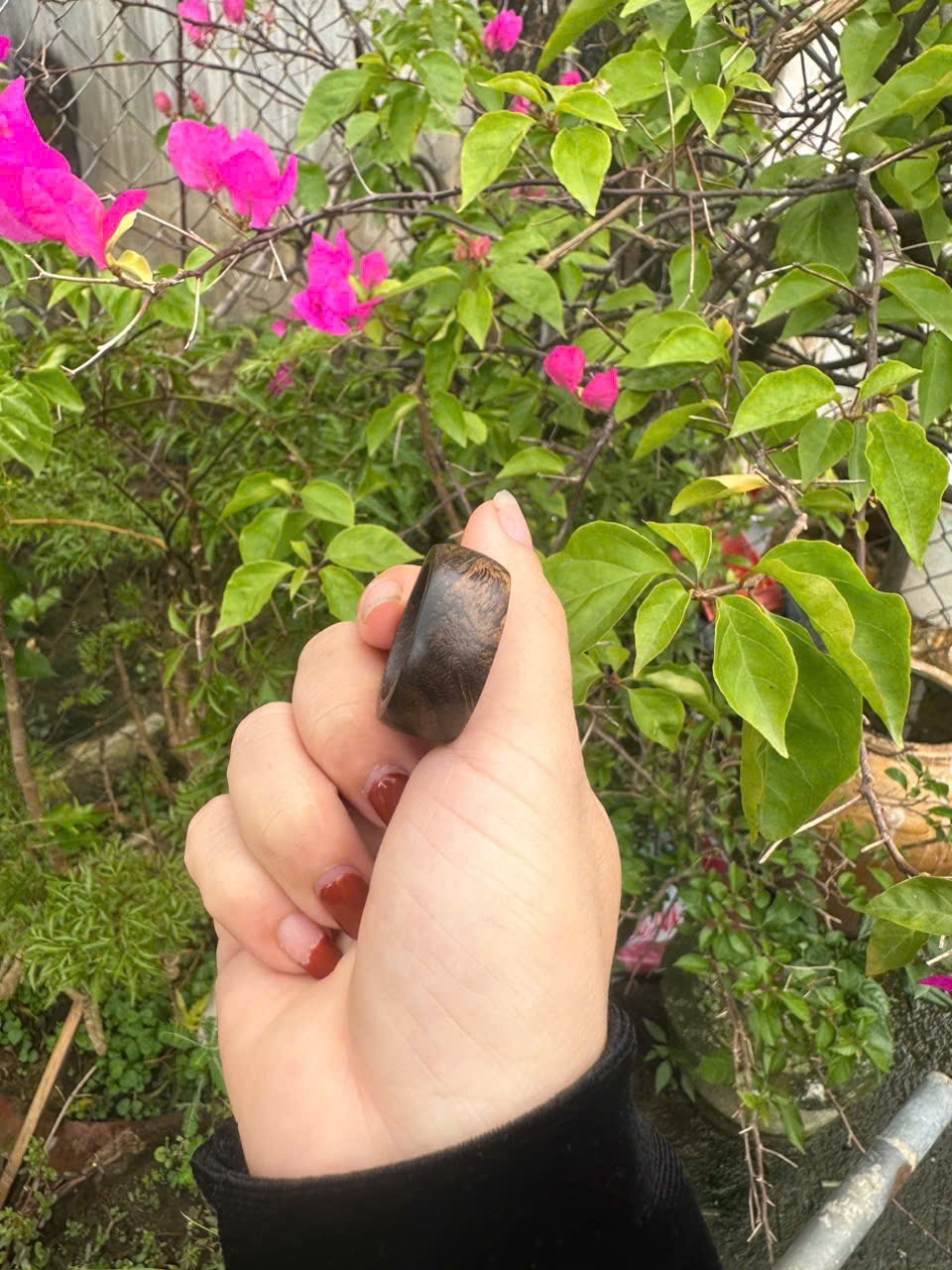 Nhẫn trầm Indo chìm cao cấp – nhận làm theo yêu cầu