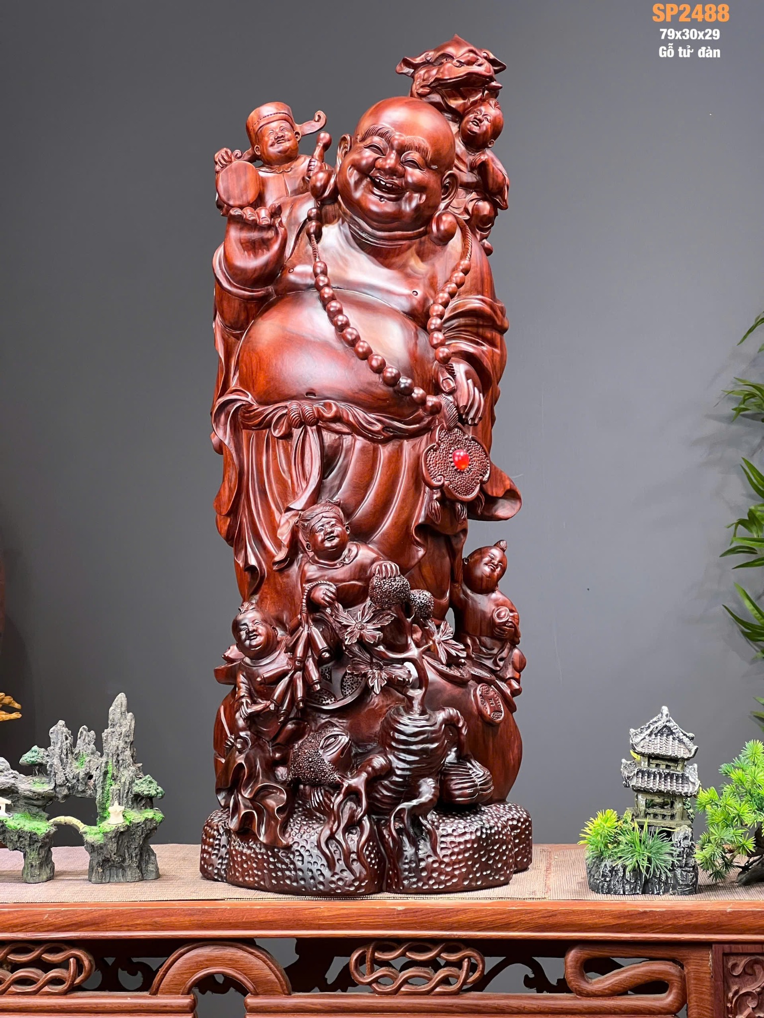 Tượng Di Lặc đứng ngũ phúc gỗ Vương Mộc Tử Đàn đỏ nguyên khối