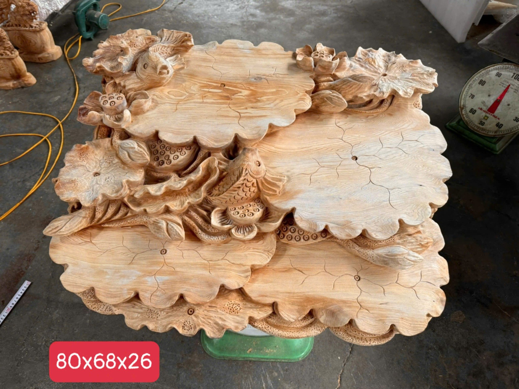 Bàn trà gỗ ngọc am già vân đẹp hoàn thiện PU