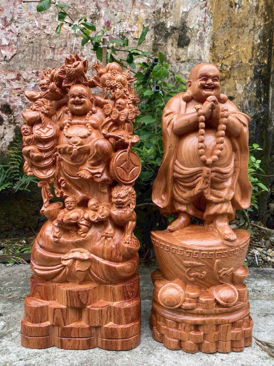 Cặp tượng Di Lặc gánh đào và chúc phúc gỗ hương đẹp tinh xảo