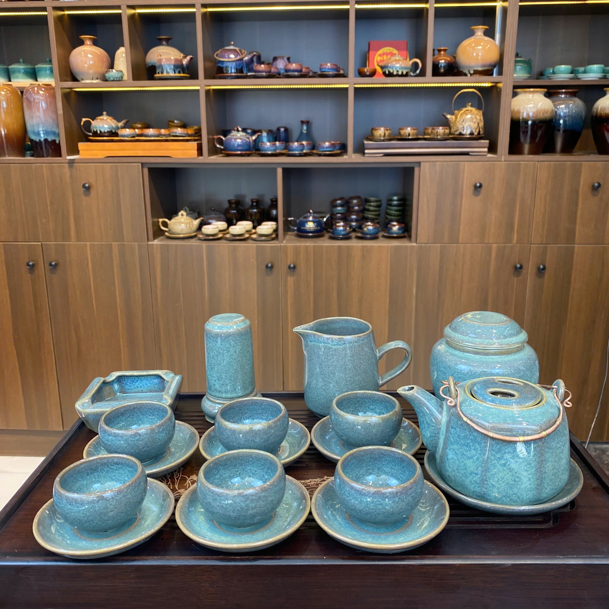 Bộ ấm chén hoả biến men Rêu Vân San Bát Tràng