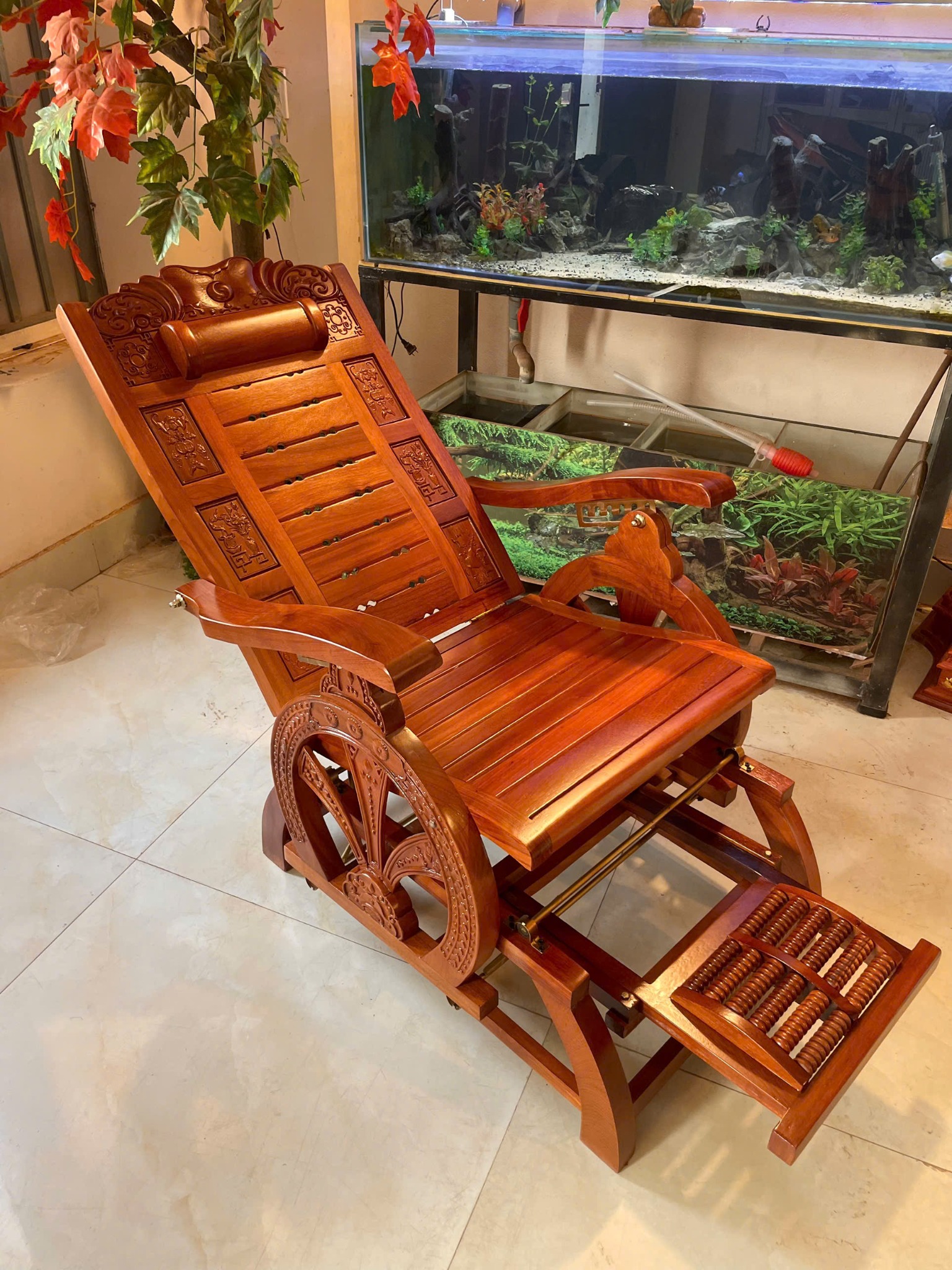 Ghế đu đưa gỗ gõ đỏ Việt loại 1 – sang trọng, dày dặn, bền đẹp