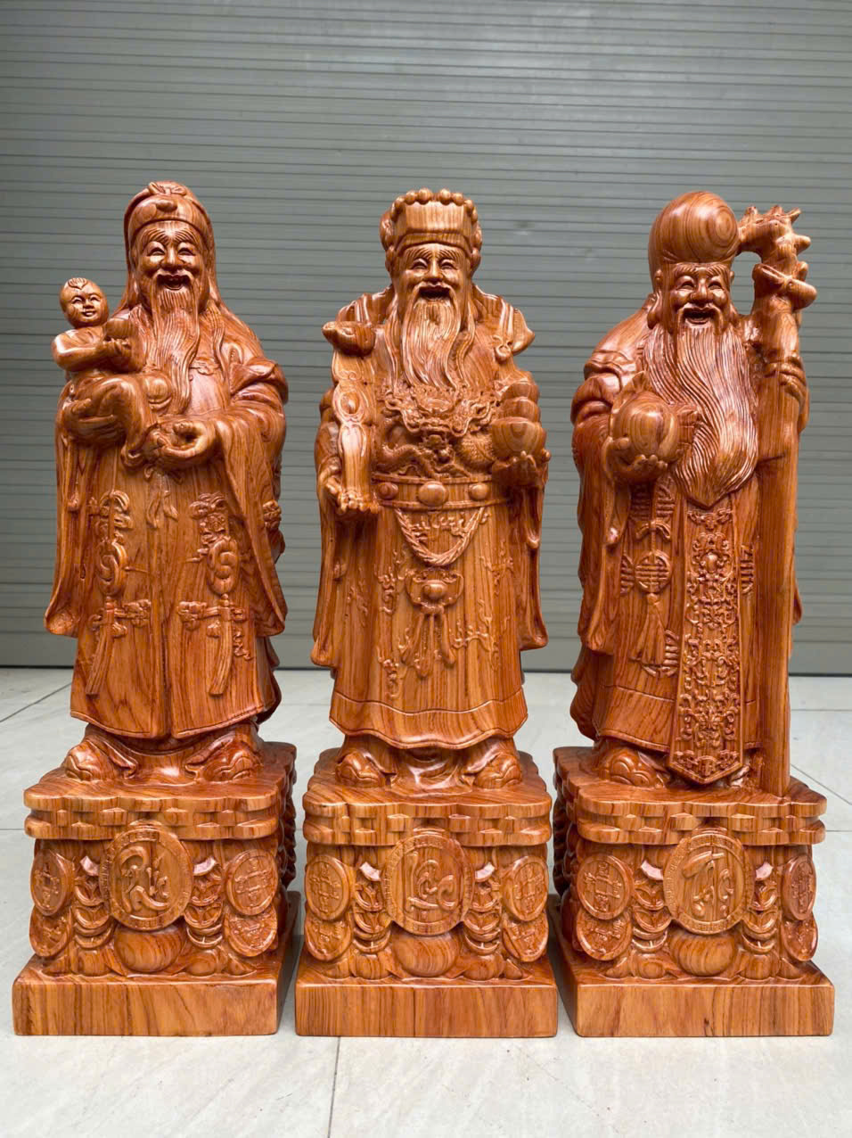 Tượng Tam Đa gỗ hương đá liền khối cao 40cm – Tún Decor