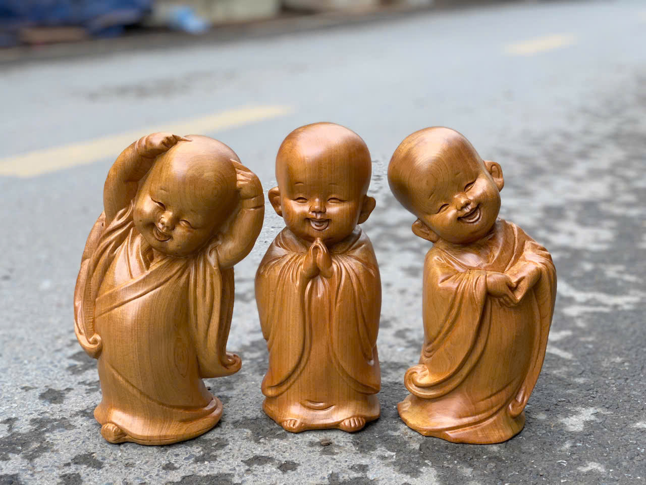 Tác phẩm Tam Tâm gỗ bách xanh thơm dịu – Kích thước lớn đẹp sưu tầm