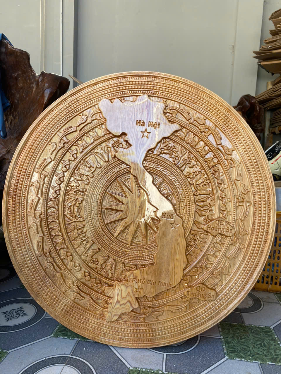 Tranh trống đồng gỗ pơmu thơm – đường kính 70cm trưng bày phong thủy